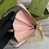 Close-up detail of everyday-luxe modern women's handbag – women's luxury accessory