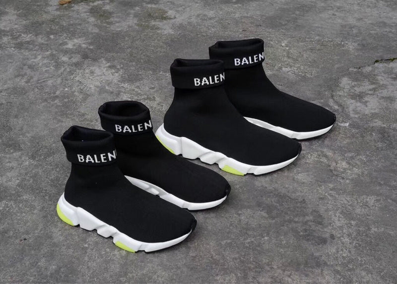 Zivas Charm Refined Structure Designer Shoes (Refined Practical Design) – Lifestyle Shot
