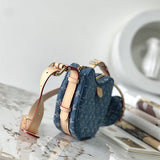  crossbody bag interior and compartment view