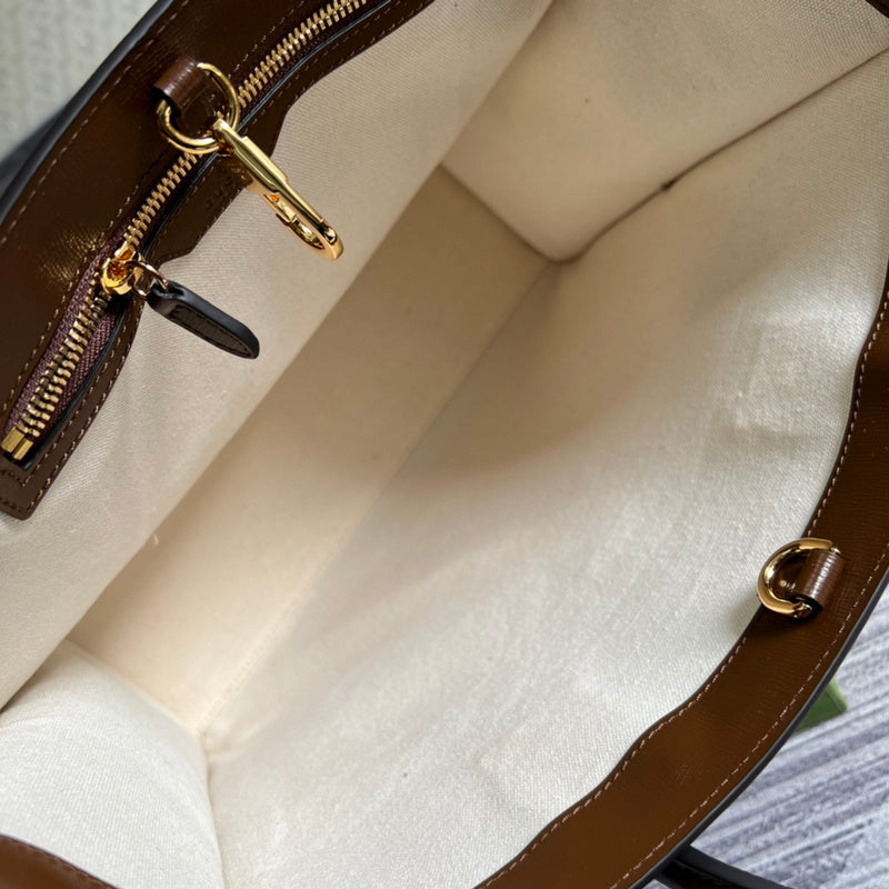 Interior view of polished structured women's handbag – women's everyday handbag