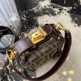 Ziva's Charm handbag – detail view (Standard Size)
