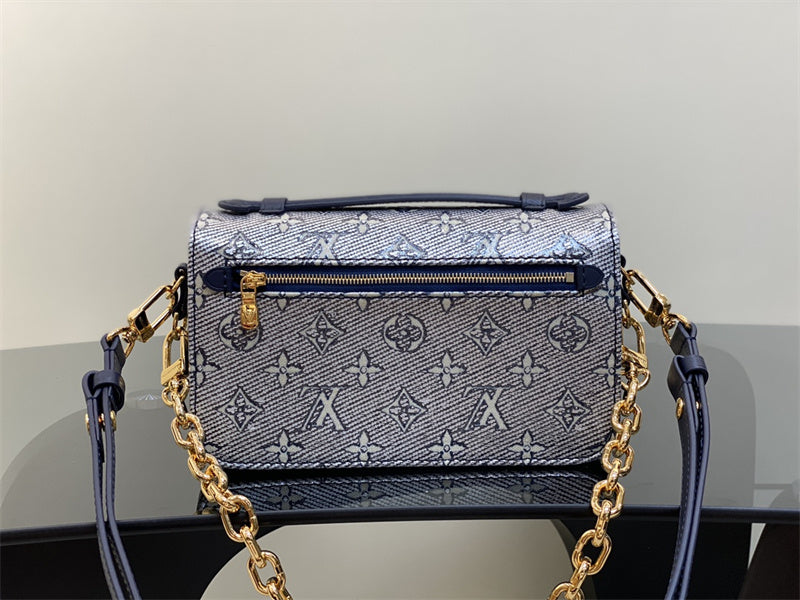 elegant crossbody bag detail view showing craftsmanship 8