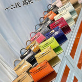  clean-lined carryall bag styled with outfit