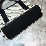 Timeless Premium PU Leather Handbag - Versatile Everyday Design | Women's Premium Handbag #765 - hardware and detail close-up (image 5) of designer-inspired handbag
