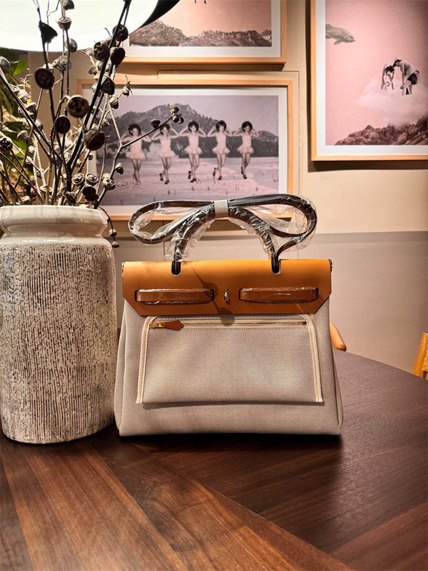  everyday handbag styled with outfit 24