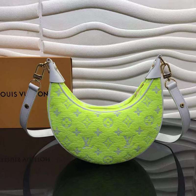 Interior view of statement everyday-luxe women's handbag – women's luxury handbag