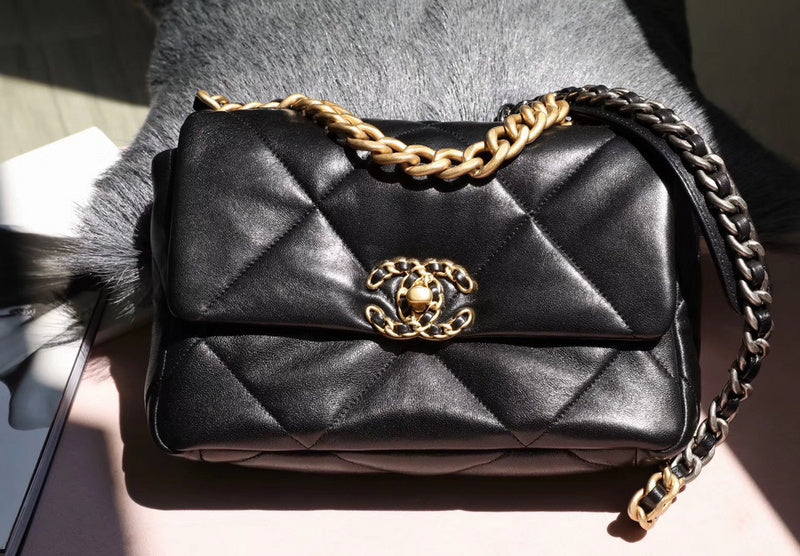 Zivas Charm Elevated Essentials Designer Handbag (Designer-Inspired Craftsmanship) – Back View