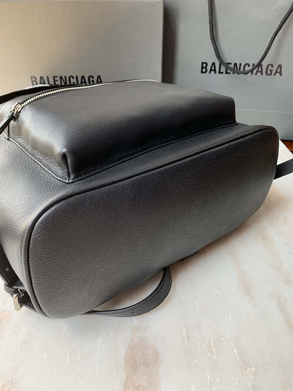 Elegant Premium PU Leather Handbag - Everyday Elegance | Women's Premium Handbag #150 - interior view (image 6) of designer-inspired handbag