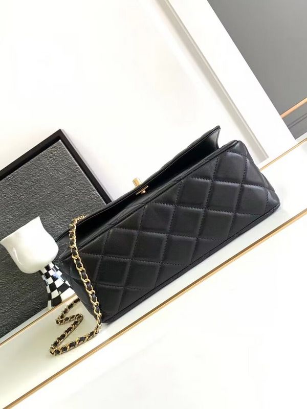  women's handbag, mid design, view 5