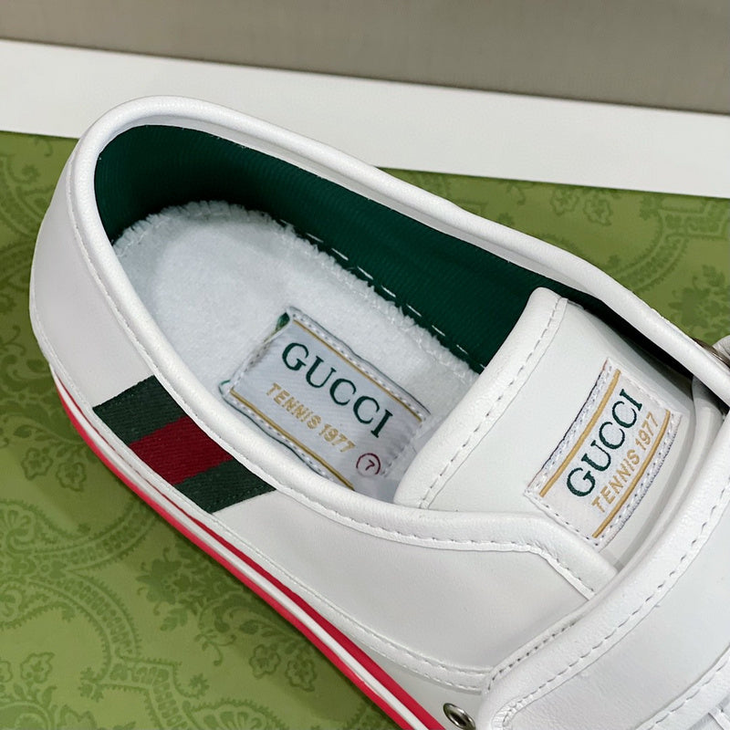 Gucci soft grey luxury sneakers view 4 chunky sole construction