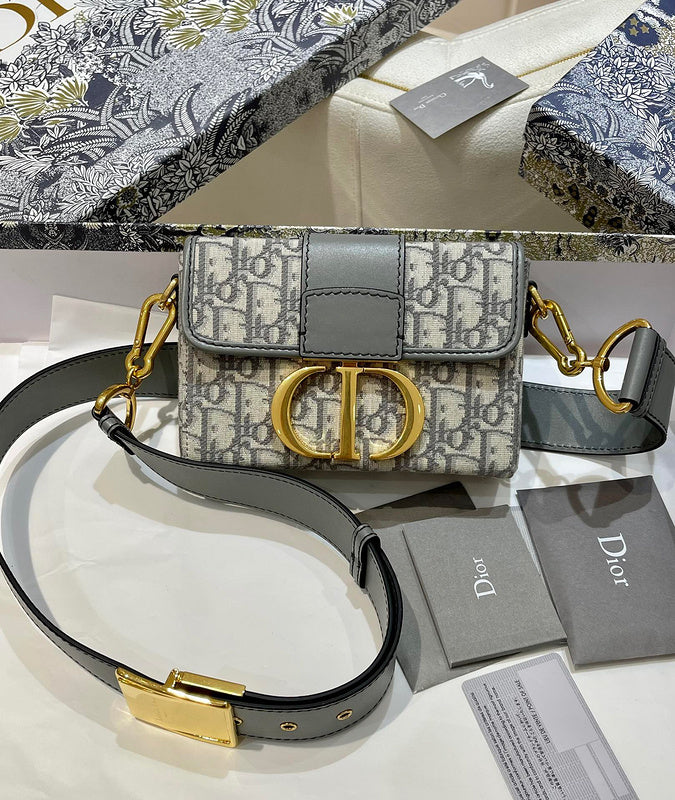 Close-up detail of premium everyday-luxe women's handbag – women's designer-style accessory