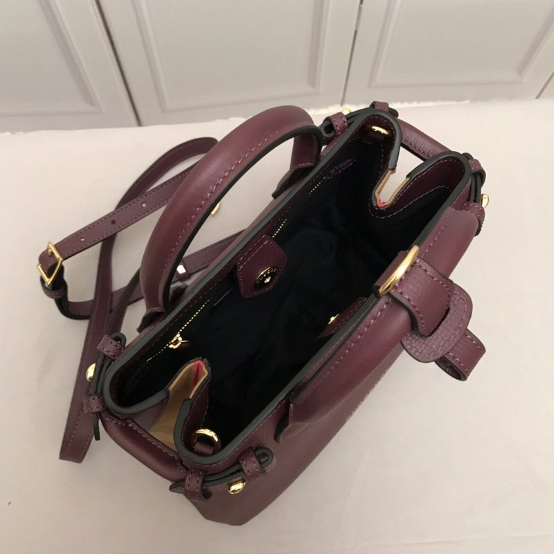 Ziva's Charm handbag – carry view (one versatile size)