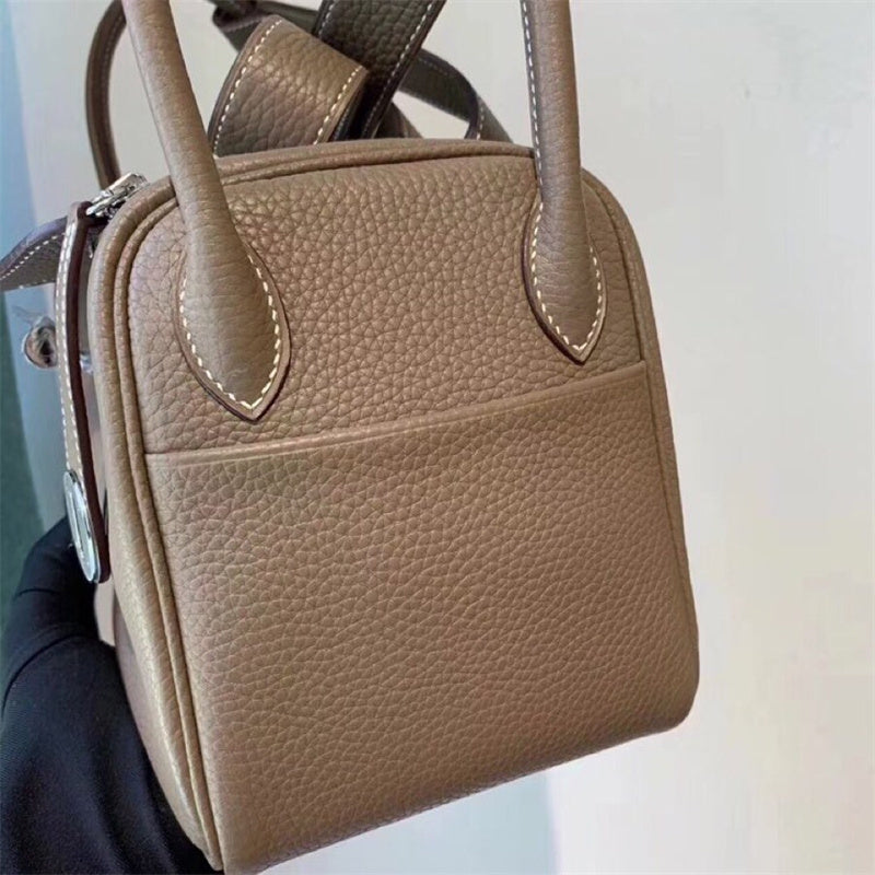  Modern tote bag front view 7