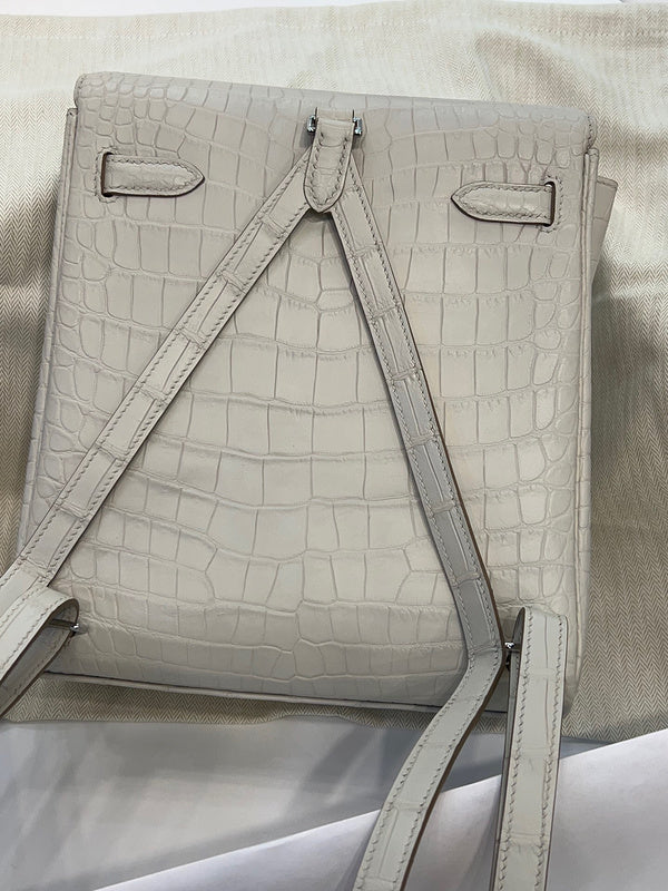 Sculpted bag women's premium everyday handbag