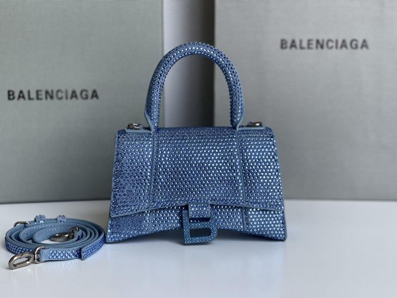 Zivas Charm Classic Sensibility Statement Handbag (Everyday Luxury Essential) – Angled View