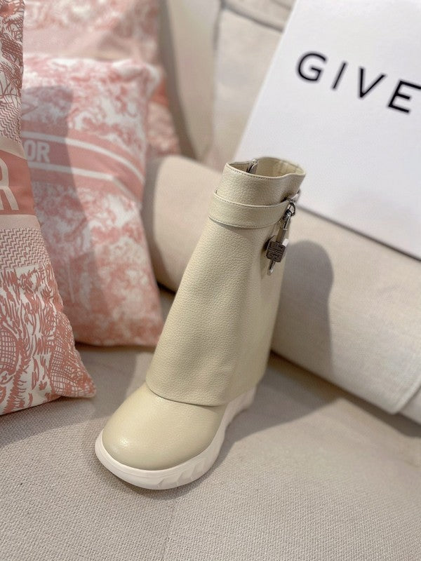 Givenchy shoes Style 171 - sole and craftsmanship detail
