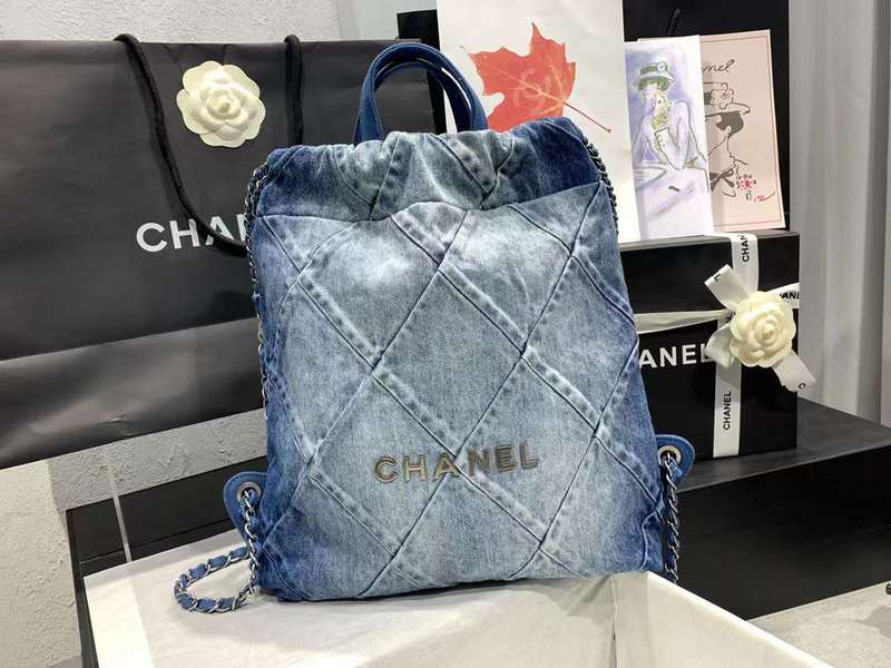 Zivas Charm Classic Sensibility Luxury Handbag (Elevated Accessory Essential) – Back View
