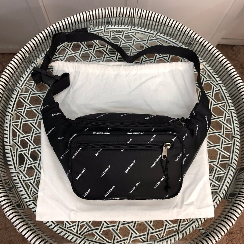 Front view of polished chic women's handbag – women's premium purse