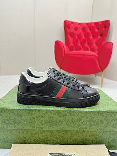 Gucci Casual sneakers in all-black everyday casual design front view