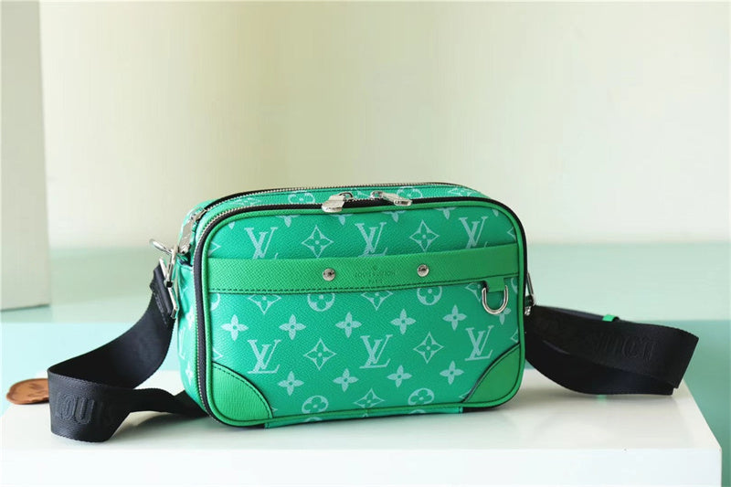  versatile structured bag styled with outfit 18
