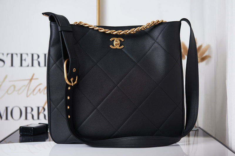  handbag, spacious everyday style, image 1