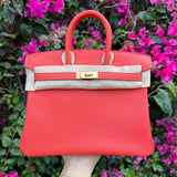  Tailored crossbody bag front view 7