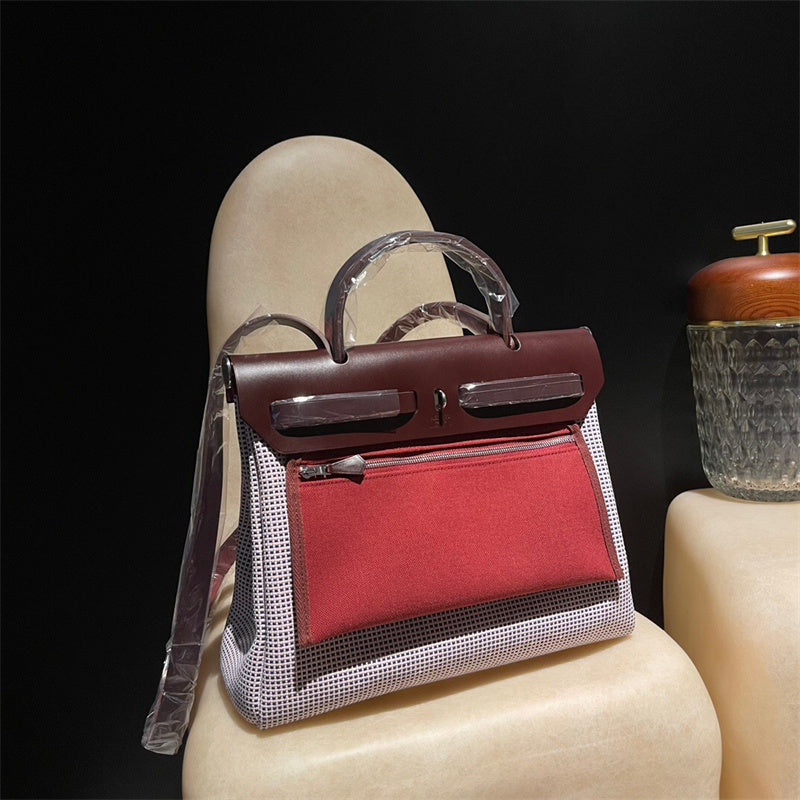  smart everyday bag styled with outfit 18