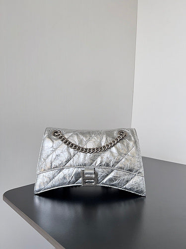 Zivas Charm Modern Minimalist Look Statement Handbag (Structured Everyday Essential) – Front View 2
