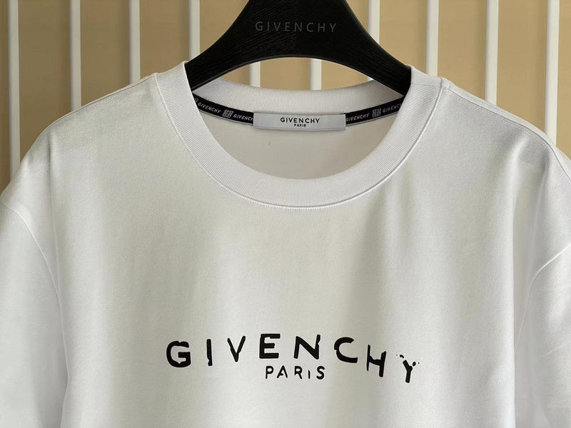 Back view of Givenchy luxury piece style No.192