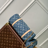  structured bag close-up of hardware and finish