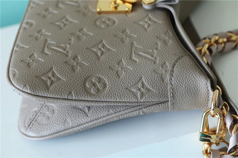  Everyday satchel front view 13