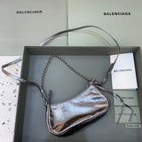 Chic Vegan Leather Handbag - Versatile Everyday Design | Women's Statement Accessory #351 - close-up detail shot (image 3) of designer-inspired handbag