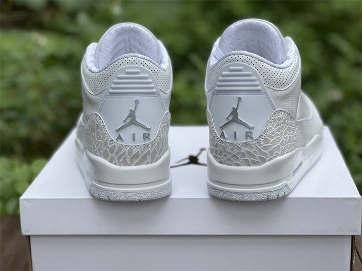 Nike Men's & Women's Signature Luxury Sneakers — Style 240 hardware detail