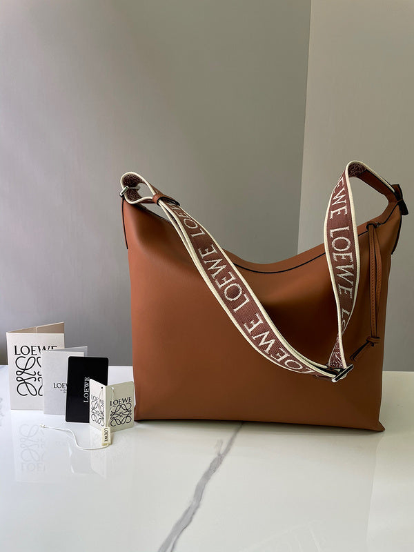Ziva's Charm handbag – styled view (33cm*30cm*16cm)