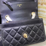 Zivas Charm Timeless Appeal Fashion Handbag (Everyday Luxury Essential) – Detail View
