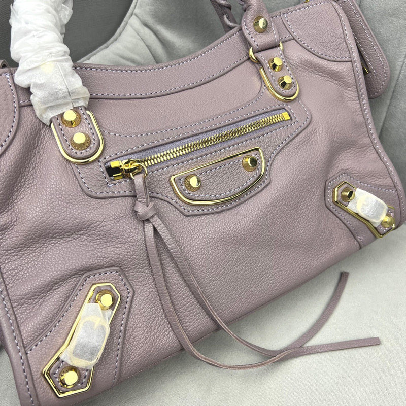 Zivas Charm Versatile Design Fashion Handbag (Refined Modern Silhouette) – Back View