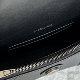 Zivas Charm Classic Sensibility Statement Handbag (Effortless Style Upgrade) – Close-Up Detail