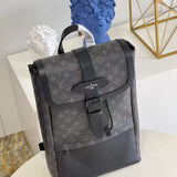 Close-up detail of statement premium women's handbag – women's designer-style accessory