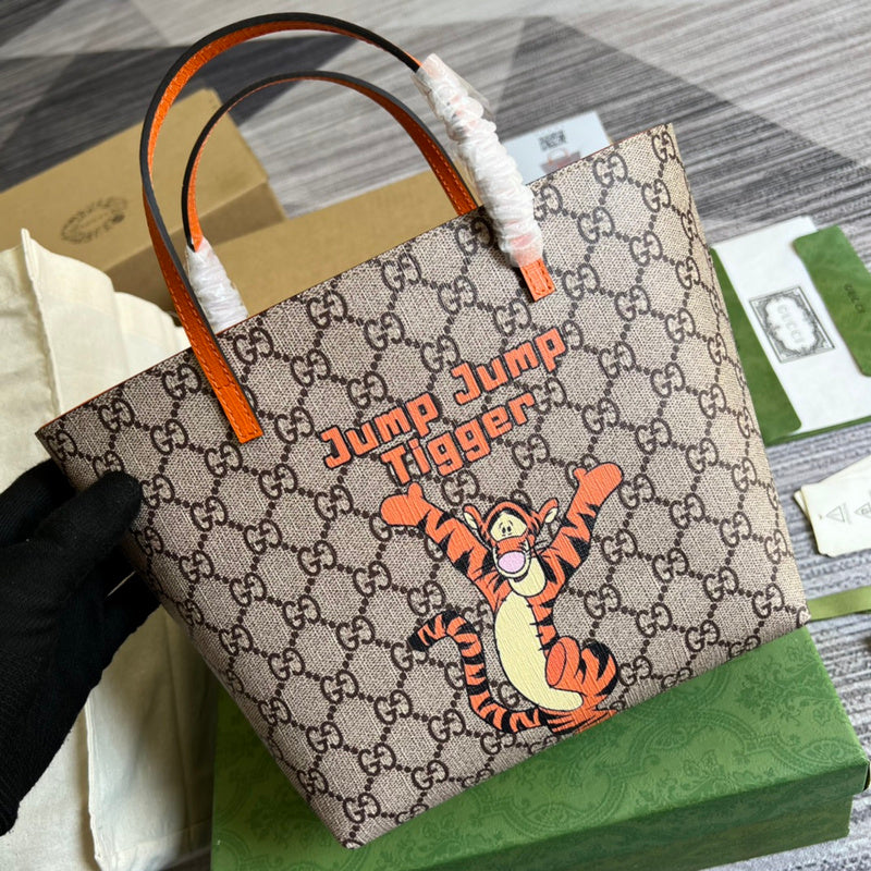 Interior view of everyday-luxe modern women's handbag – women's luxury accessory