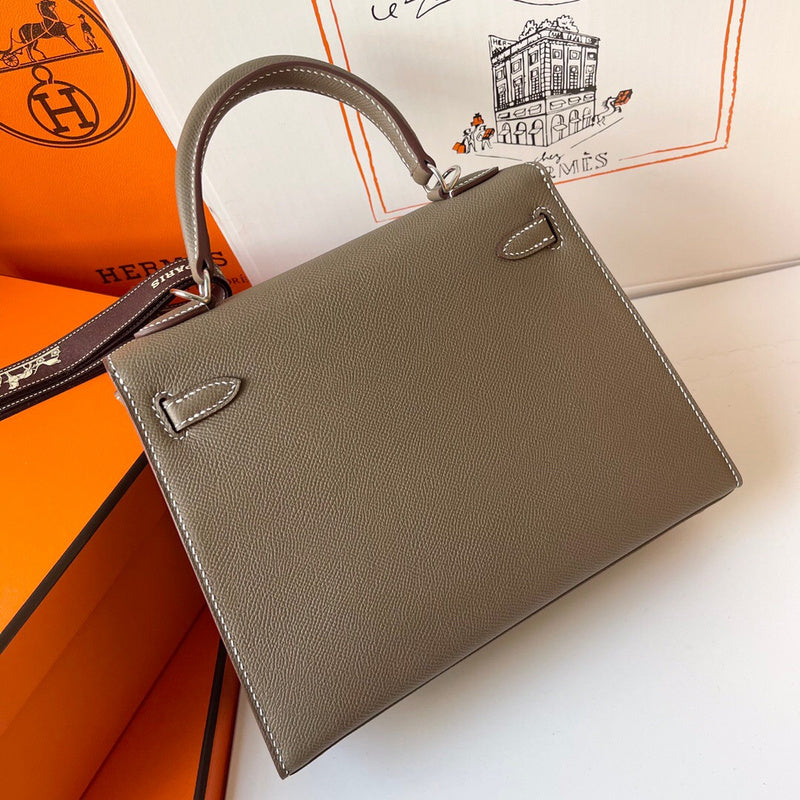 Sophisticated handbag styled for everyday wear