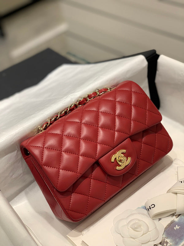  women's handbag, versatile design, view 1