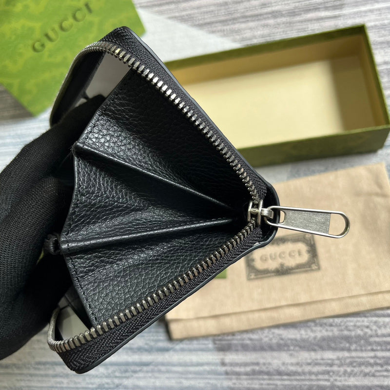 Close-up detail of premium everyday-luxe women's handbag – women's everyday handbag