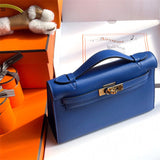  Sophisticated shoulder bag front view 49