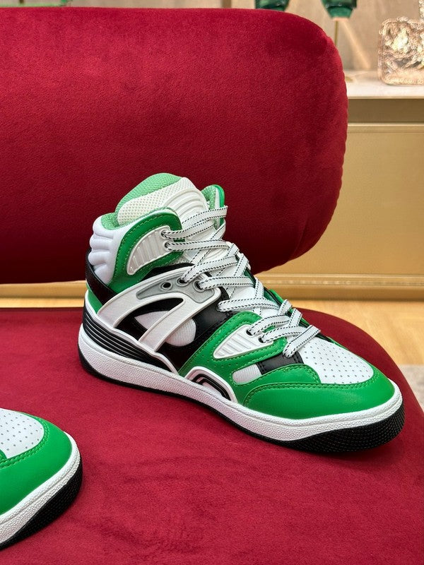 Gucci bold contrast luxury sneakers view 8 streetwear statement look