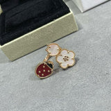 Front view of Van Cleef & Arpels unisex jewelry piece