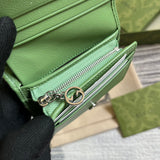 Side profile of everyday-luxe refined women's handbag – women's luxury handbag