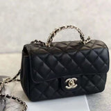  handbag, compact everyday style, image 3