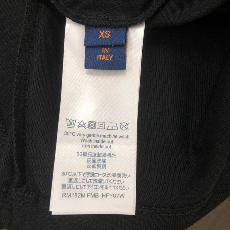 Side profile of Louis Vuitton cotton t-shirt with label-forward styling