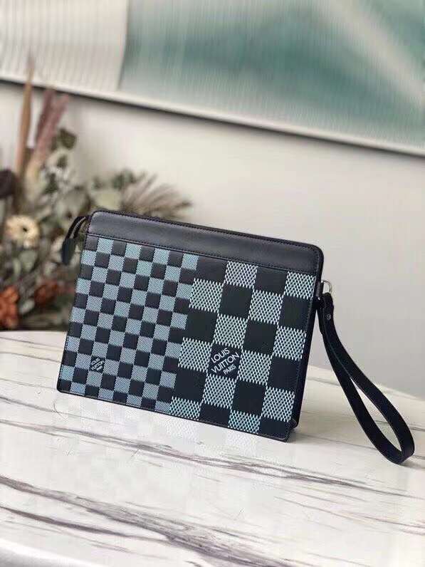 Interior view of premium everyday-luxe women's handbag – women's premium purse