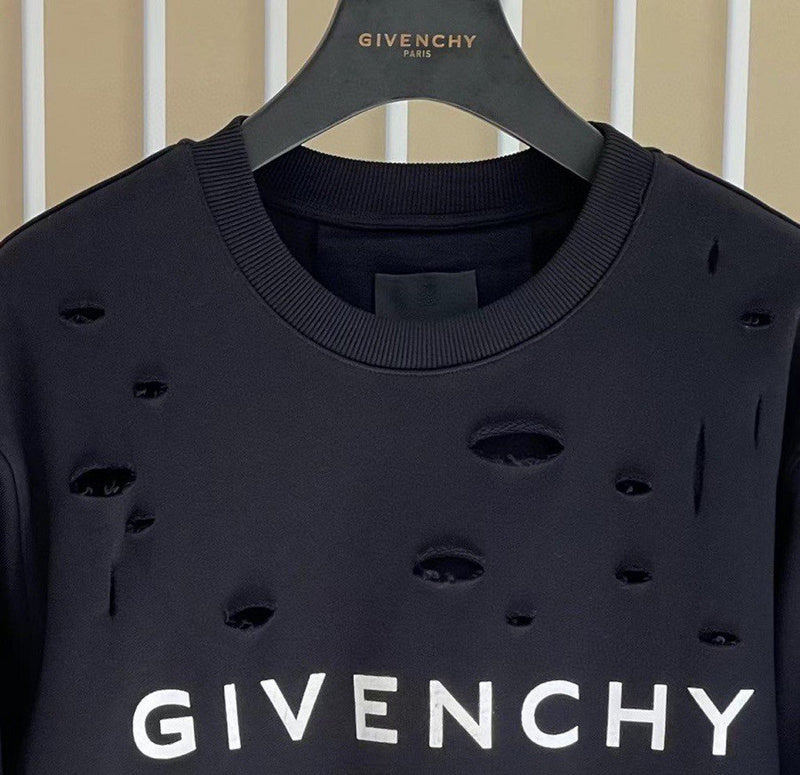 Back view of Givenchy luxury piece style No.121